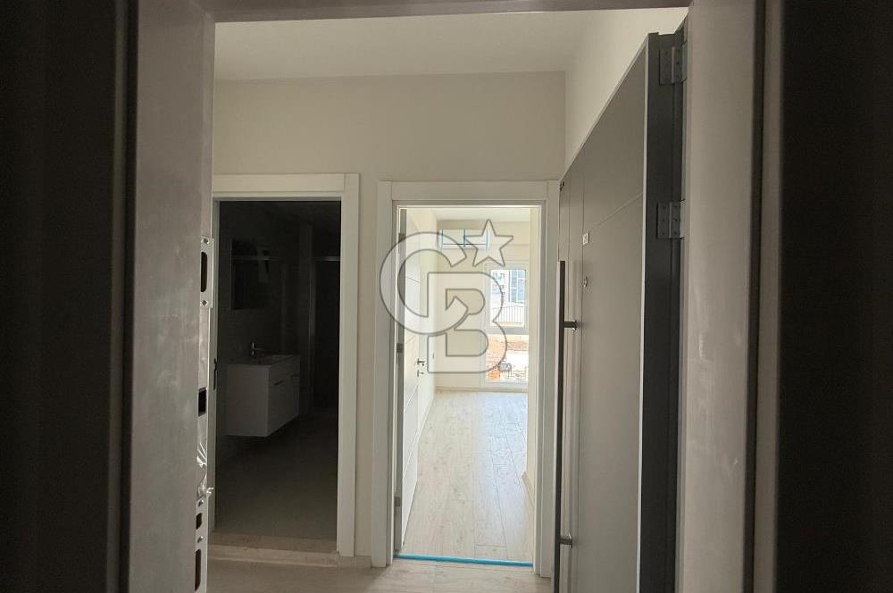 ÇİĞLİ BALATÇIK ANADOLU CADDESİNDE KISMİ EŞYALI GENİŞ 1+1 KİRALIK DAİRE