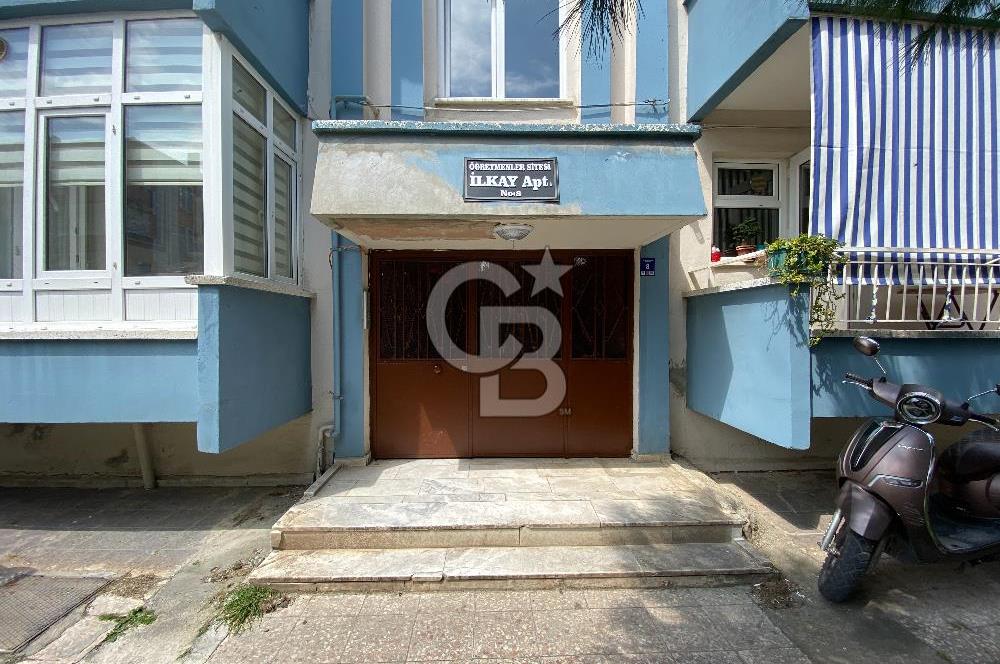 ÇANAKKALE MERKEZ ÖĞRETMENLER SİTESİNDE SATILIK 3+1 FERAH DAİRE