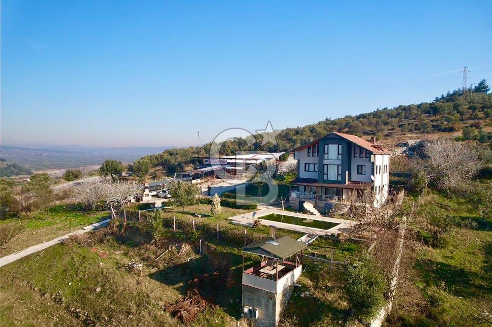 14 Dönüm ‘e yakın Arazi içinde Çiftlik Konseptli Özel Villa