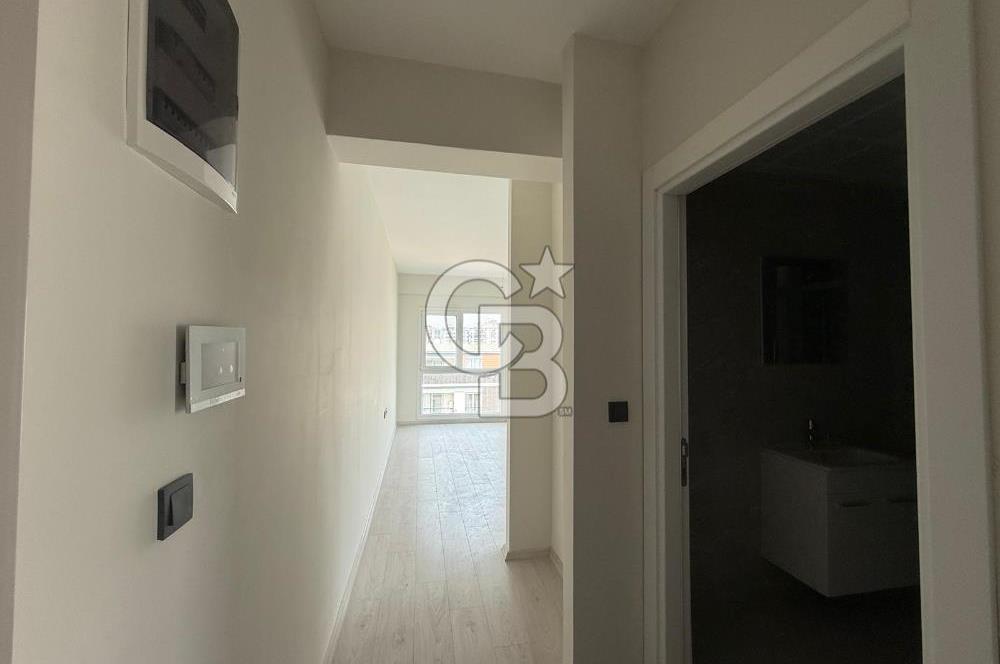 ÇİĞLİ BALATÇIK ANADOLU CADDESİNDE KISMİ EŞYALI GENİŞ 1+1 KİRALIK DAİRE