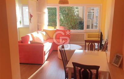 Ortakoy de sahile yakın yenilenmiş 2+1 