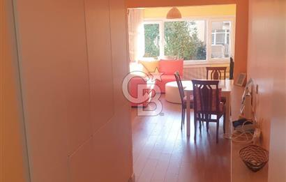 Ortakoy de sahile yakın yenilenmiş 2+1 