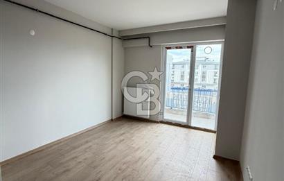 CUMHURİYET MAHALLESİNDE KİRALIK 1+1 DAİRE 