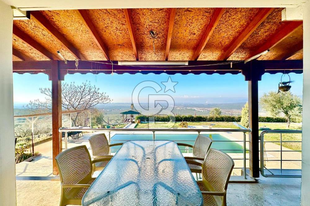 14 Dönüm ‘e yakın Arazi içinde Çiftlik Konseptli Özel Villa