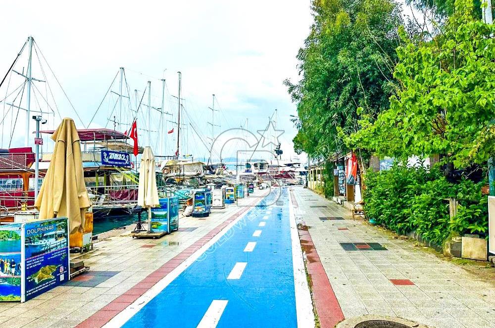 Fethiyenin En Değerli & Gözde Lokasyonunda Devren Kiralık Mağaza