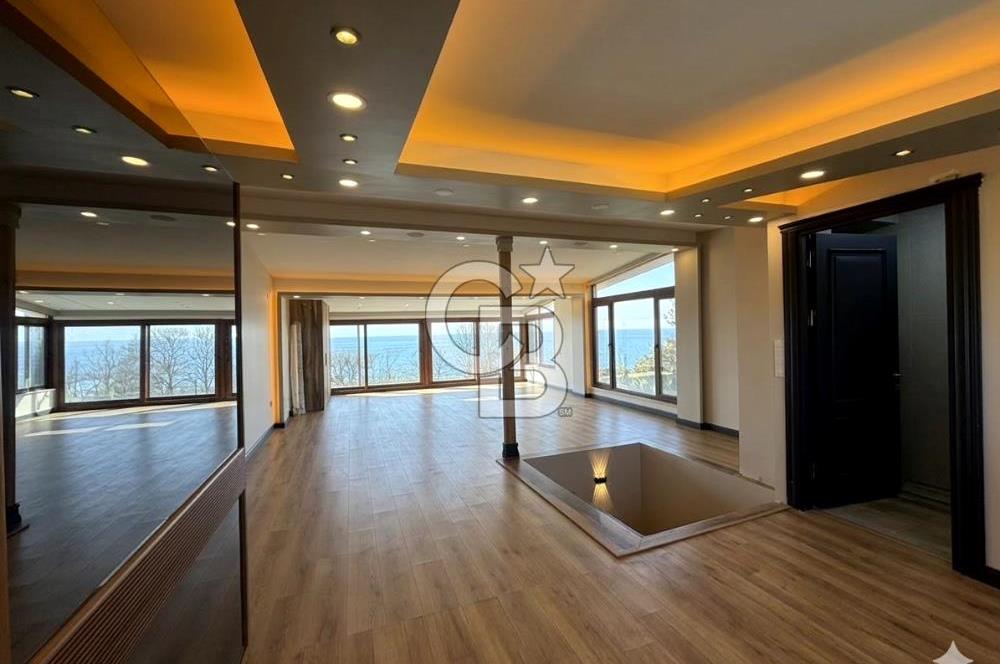 Marmara Ereğlisi Satık Havuzlu Deniz Manzaralı 3 Katlı Villa