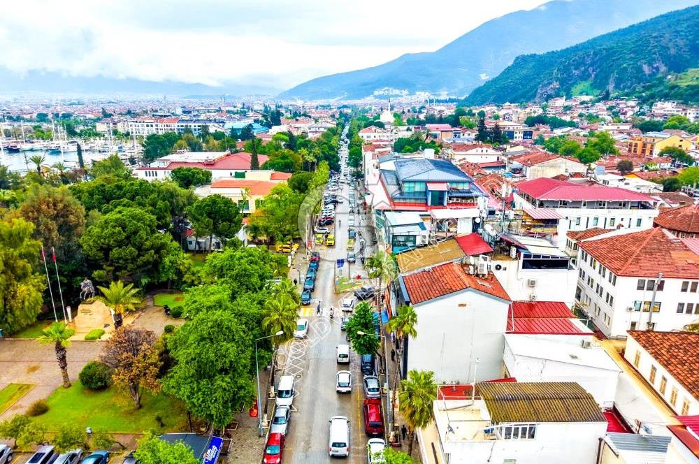 Fethiyenin En Değerli & Gözde Lokasyonunda Devren Kiralık Mağaza