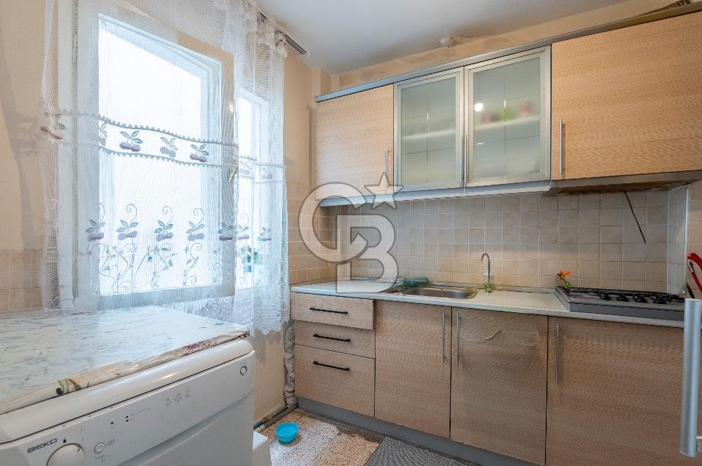 Karşıyaka Alaybey'de Satılık Güney Cephe 3+1 Daire