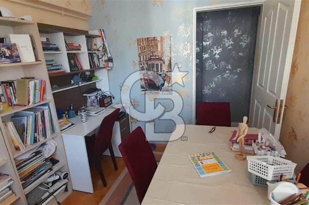 Karşıyaka yalmahalleslnde 3+1 satılık daire