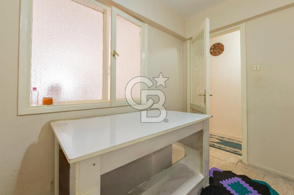 Karşıyaka Alaybey'de Satılık Güney Cephe 3+1 Daire