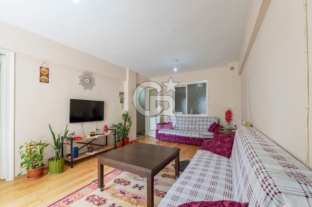 Karşıyaka Alaybey'de Satılık Güney Cephe 3+1 Daire