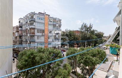 Karşıyaka Alaybey'de Satılık Güney Cephe 3+1 Daire