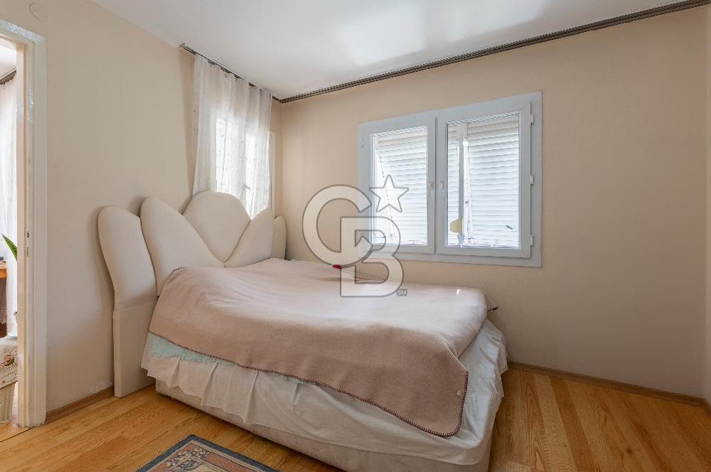 Karşıyaka Alaybey'de Satılık Güney Cephe 3+1 Daire