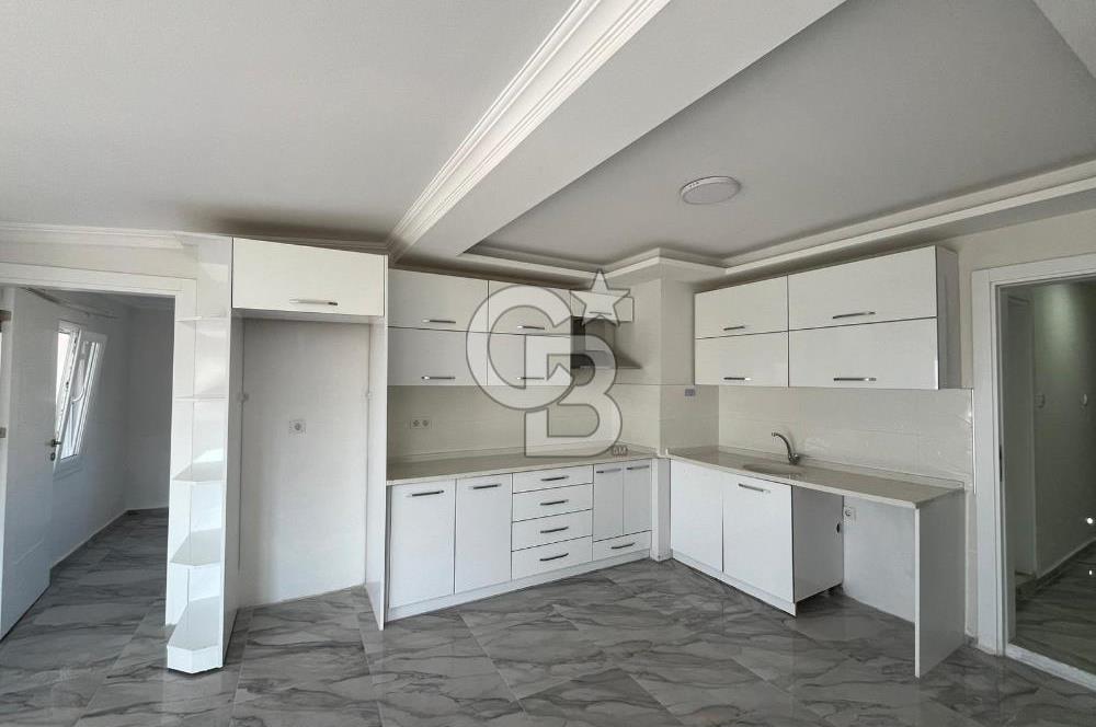 Merkeze Yakın, Manzaraya Komşu Özel Bir 1+1