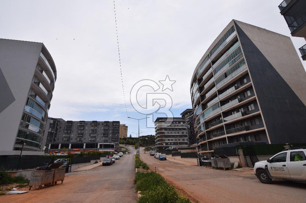 Menemen Gazi Mah. Smyrna Garden Sitesi Kiralık 3+1 Daire