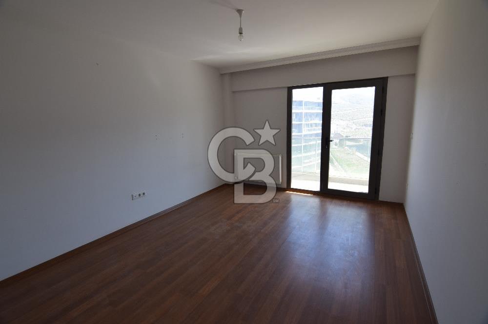 Menemen Gazi Mah. Smyrna Garden Sitesi Kiralık 3+1 Daire