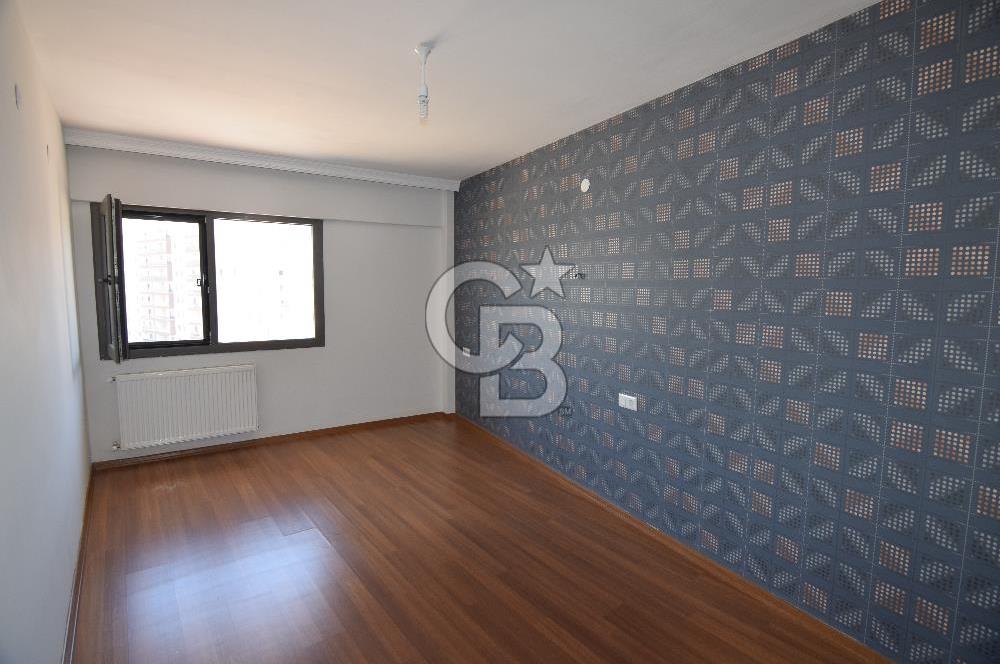 Menemen Gazi Mah. Smyrna Garden Sitesi Kiralık 3+1 Daire