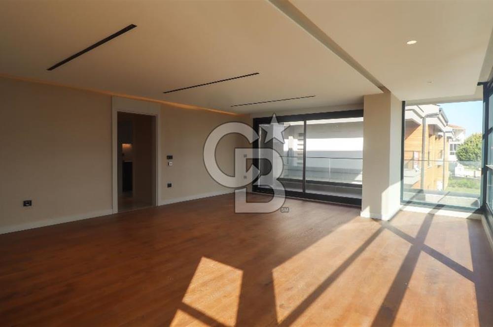 Güzelbahçe Maltepe Denize 50m Satılık 3+1 Ultra Lüks Daire