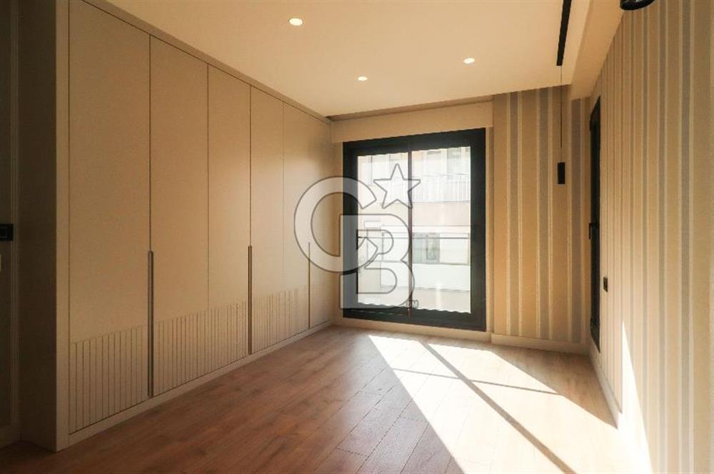 Güzelbahçe Maltepe Denize 50m Satılık 3+1 Ultra Lüks Daire