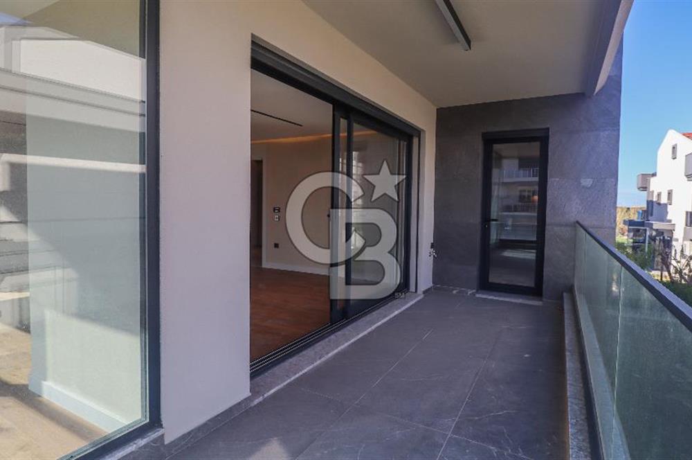 Güzelbahçe Maltepe Denize 50m Satılık 3+1 Ultra Lüks Daire