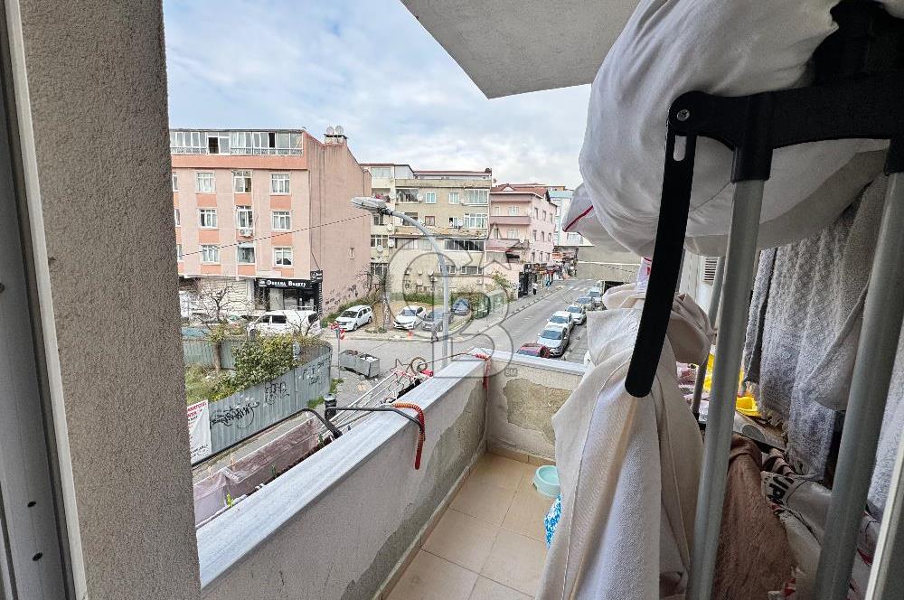 Çekmeköy Mehmet Akif Mahallesinde Satılık 2+1 Daire