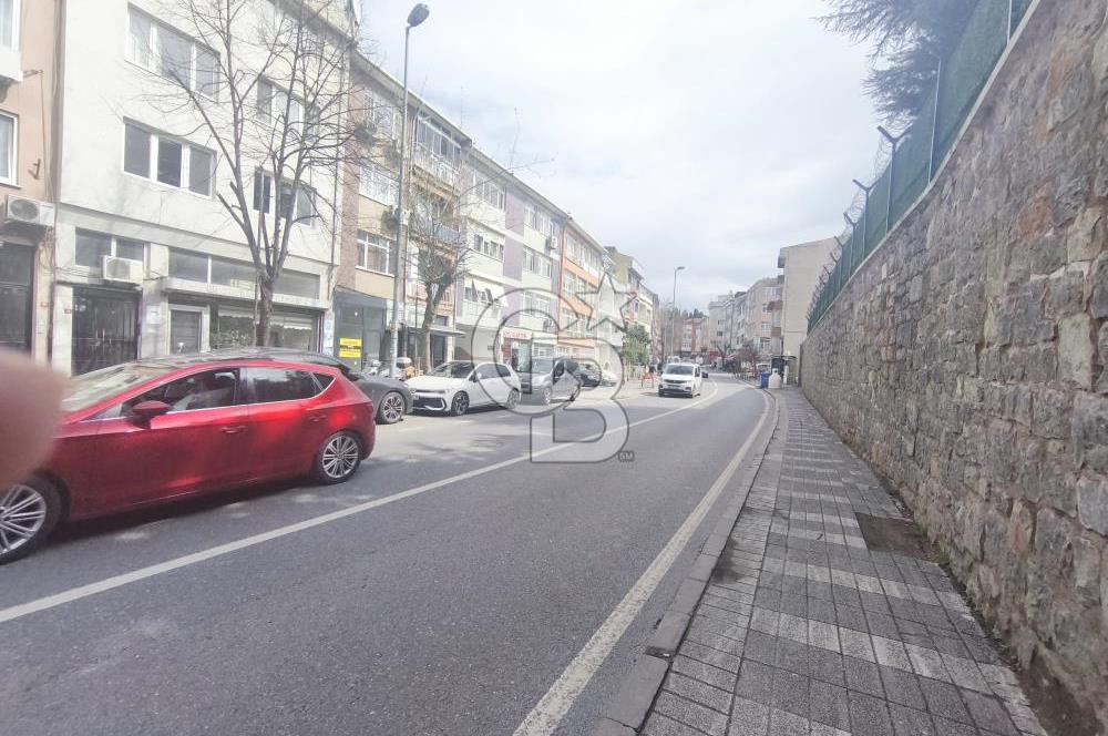 ÜSKÜDAR DOĞANCILAR'DA BAKIMLI 2+1 SATILIK DAİRE