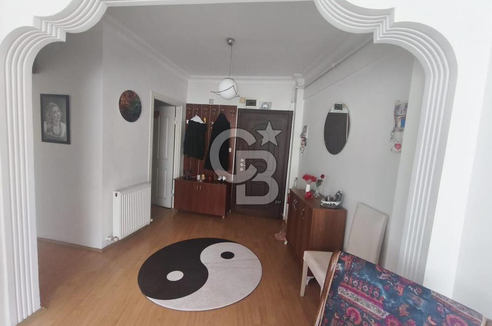 ÜSKÜDAR DOĞANCILAR'DA BAKIMLI 2+1 SATILIK DAİRE