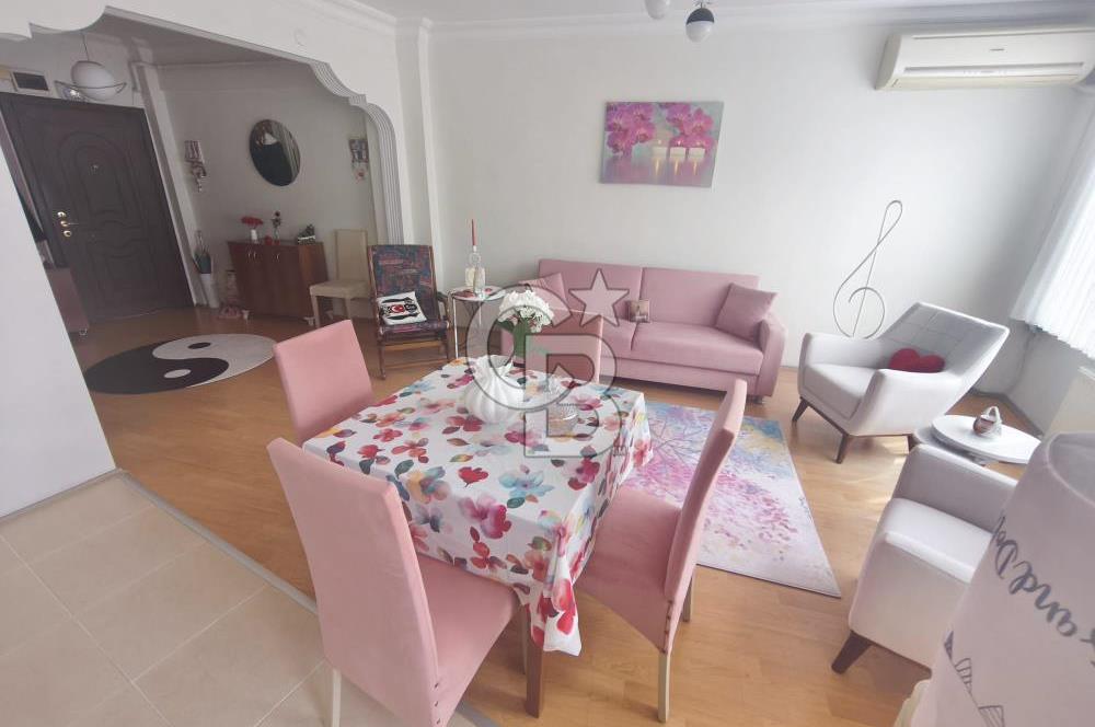 ÜSKÜDAR DOĞANCILAR'DA BAKIMLI 2+1 SATILIK DAİRE