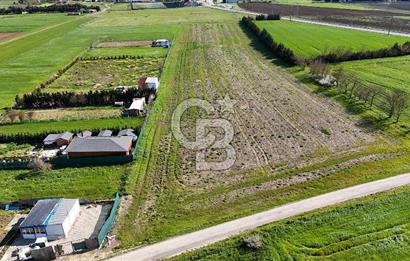 SATILIK ÜNİVESTİSE PROJESİNE KOMŞU YATIRIMLIK 18.474 M2 ARSA