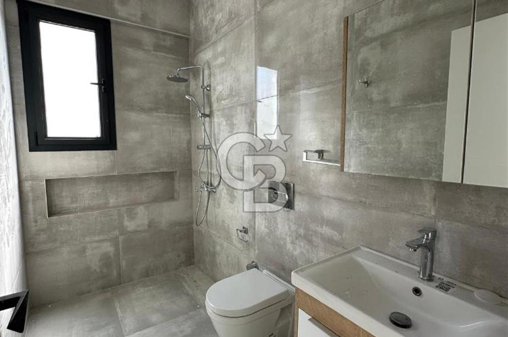 Ortaköy Bölgesinde Satılık 2+1 Türk Koçanlı Daire !!!