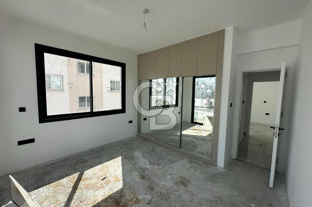 Ortaköy Bölgesinde Satılık 2+1 Türk Koçanlı Daire !!!