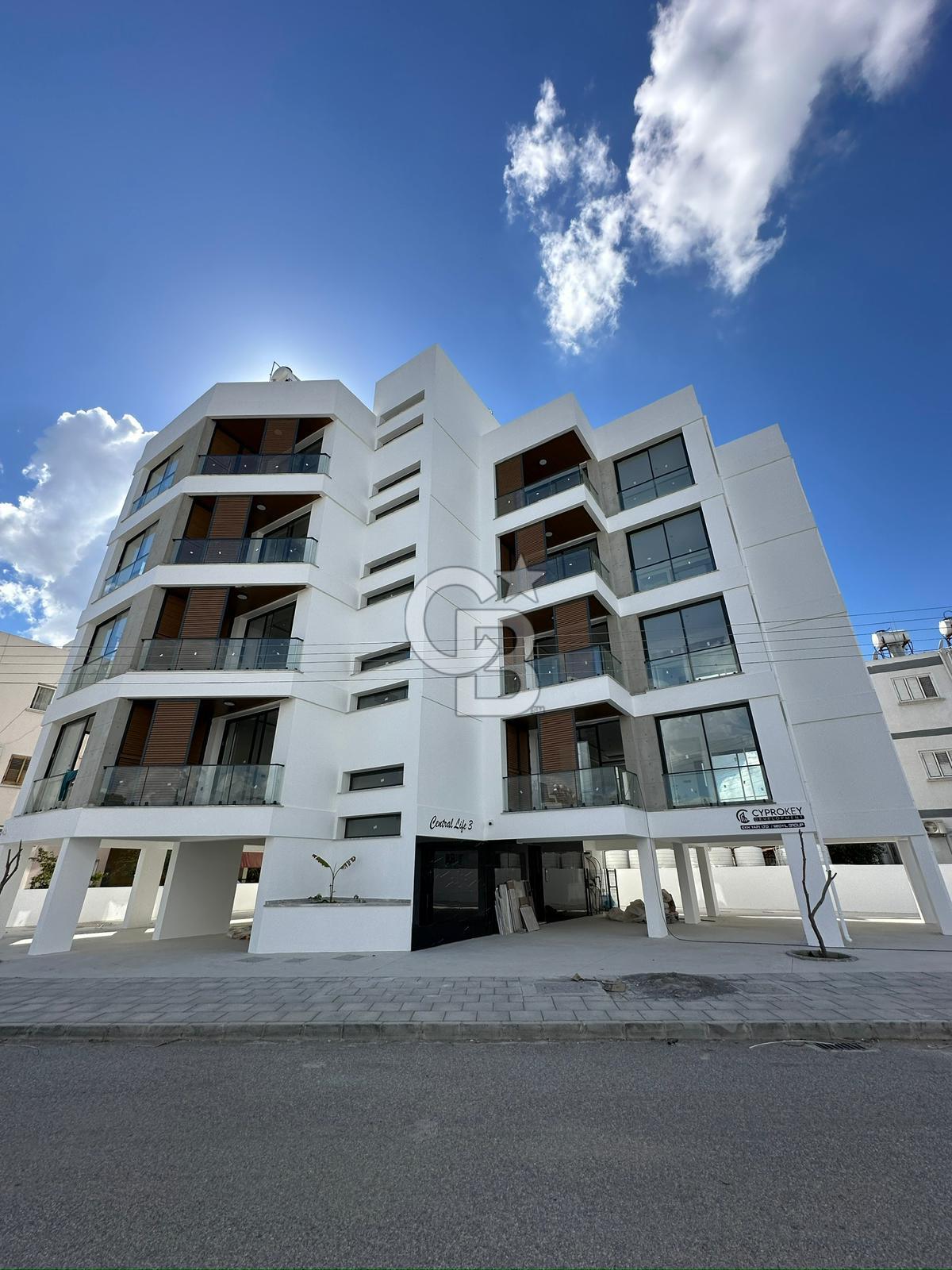 Ortaköy Bölgesinde Satılık 2+1 Türk Koçanlı Daire !!!