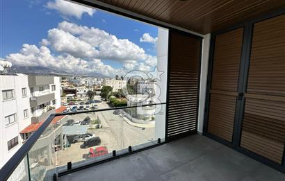 Ortaköy Bölgesinde Satılık 2+1 Türk Koçanlı Daire !!!