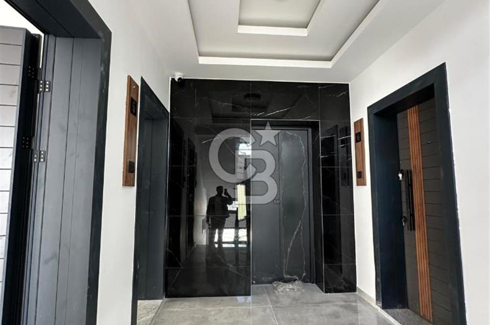 Ortaköy Bölgesinde Satılık 2+1 Türk Koçanlı Daire !!!