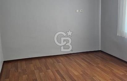 Kartal Atalarda Satılık 3+1 Geniş Özel Daire