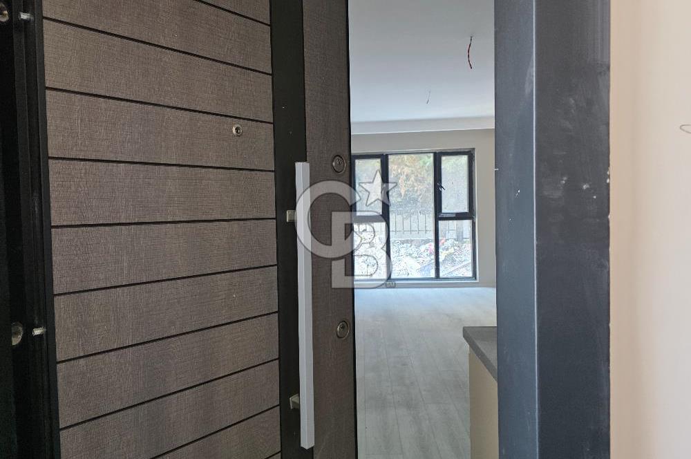 Gökdemir Gold Sitesi'nde Gültepe Cadde üzeri 1+1 Sıfır Satılık Arakat