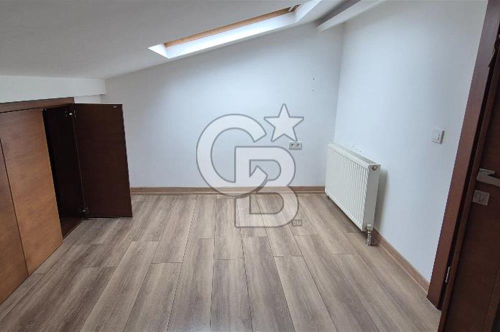 ÇİĞDEM MAHALLESİ'NDE 6+1 SATILIK DUBLEKS DAİRE