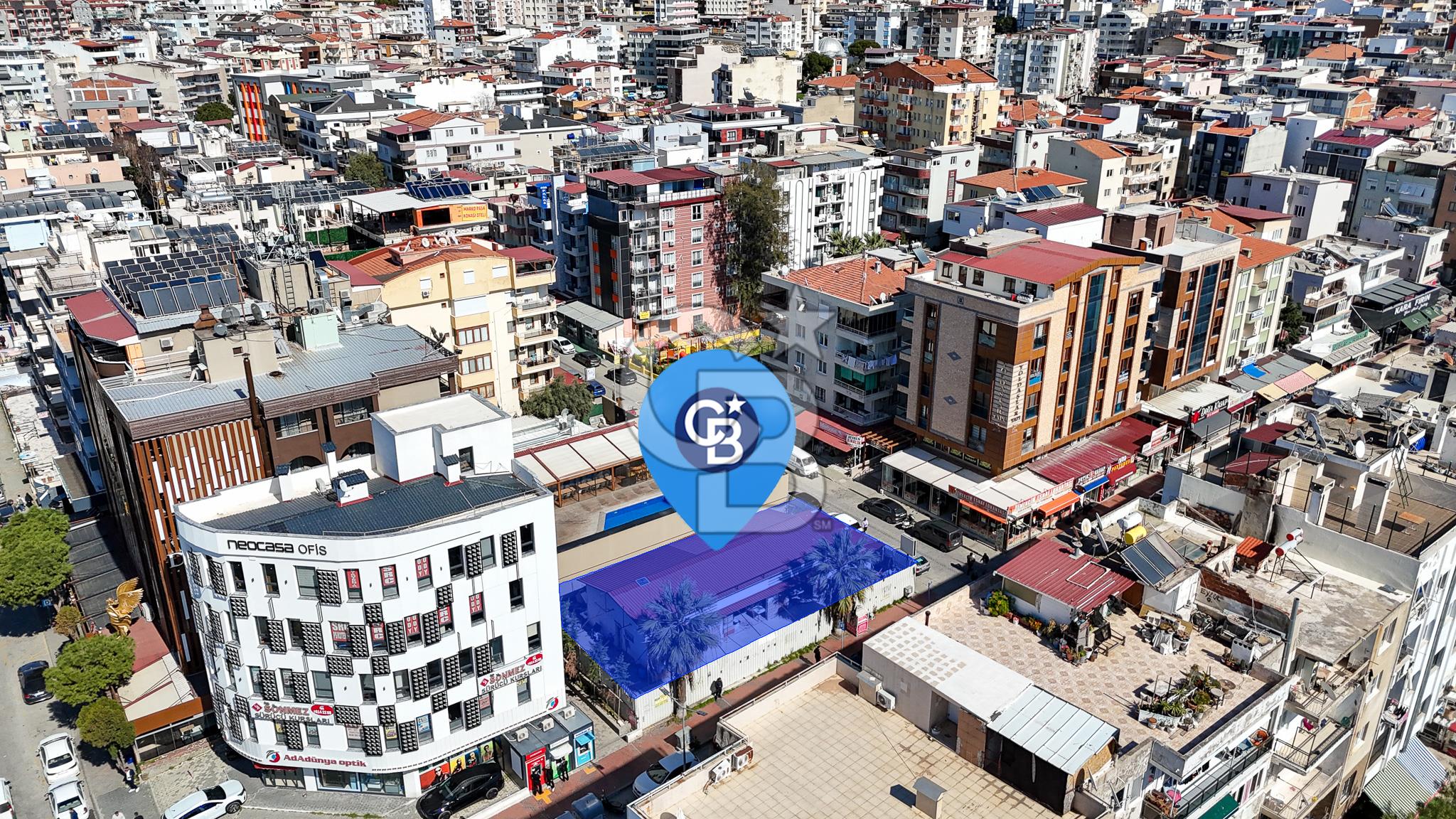 Kuşadası Merkez'de Ticari İmarlı Arsa