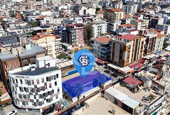 Kuşadası Merkez'de Ticari İmarlı Arsa - 1 - 345382