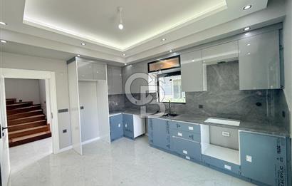 CB AKADEMİ KARTEPE SARIMEŞE BUTİK SİTE SATILIK 4+1 SIFIR VİLLA