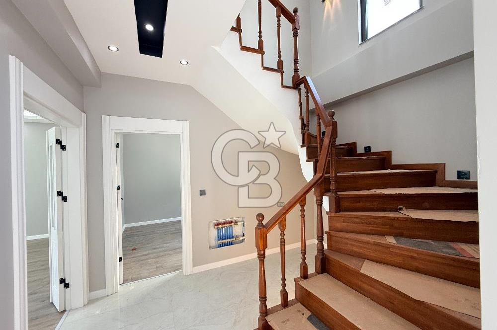 CB AKADEMİ KARTEPE SARIMEŞE BUTİK SİTE SATILIK 4+1 SIFIR VİLLA