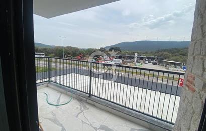 Yenifoça Gencelli Merkezi Konumda Kiralık 2+1 Daire