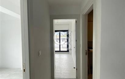 Yenifoça Gencelli Merkezi Konumda Kiralık 2+1 Daire