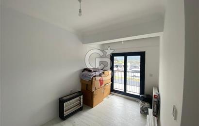Yenifoça Gencelli'de 2+1 Kiralık Daire