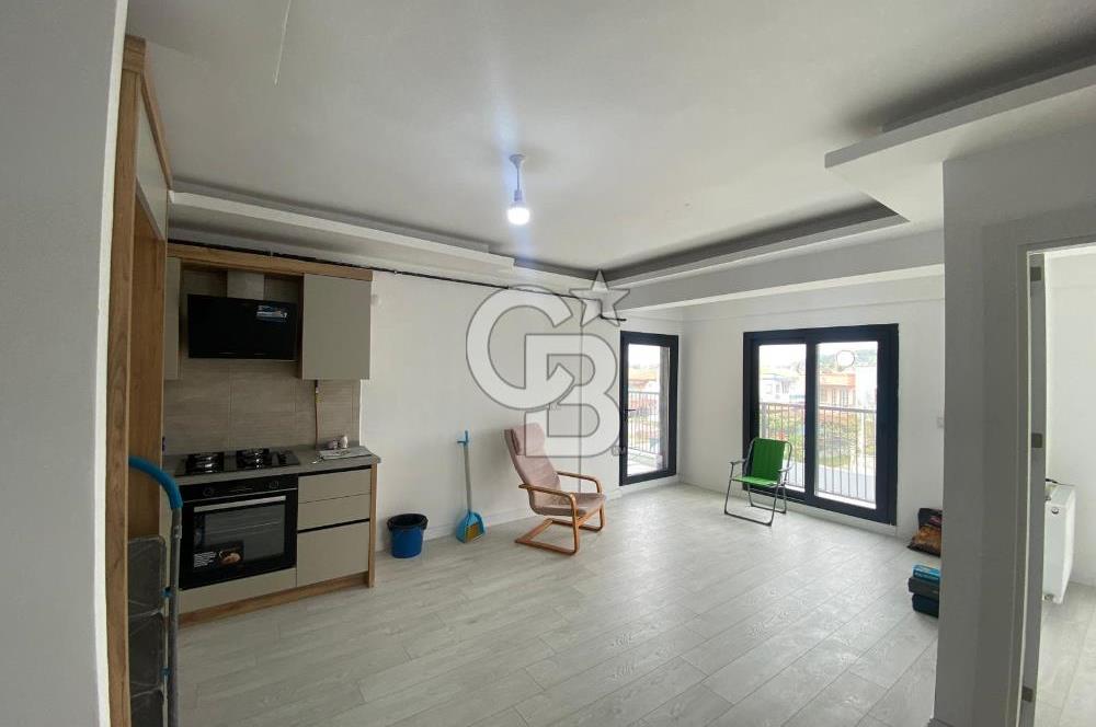 Yenifoça Gencelli Merkezi Konumda Kiralık 2+1 Daire