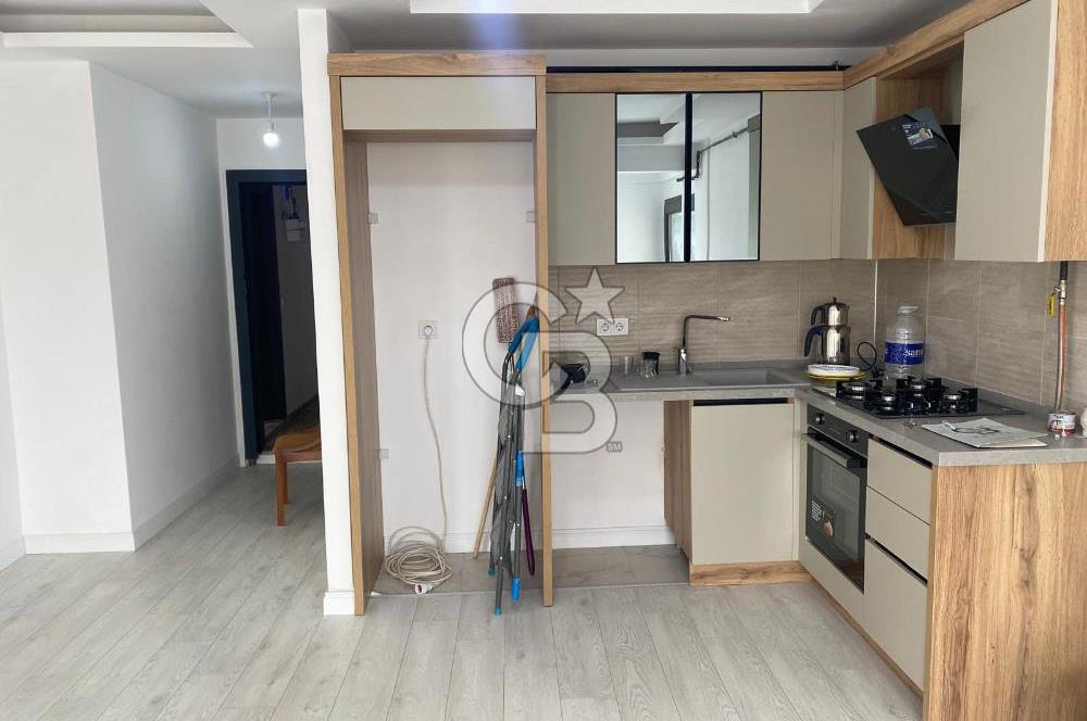 Yenifoça Gencelli Merkezi Konumda Kiralık 2+1 Daire