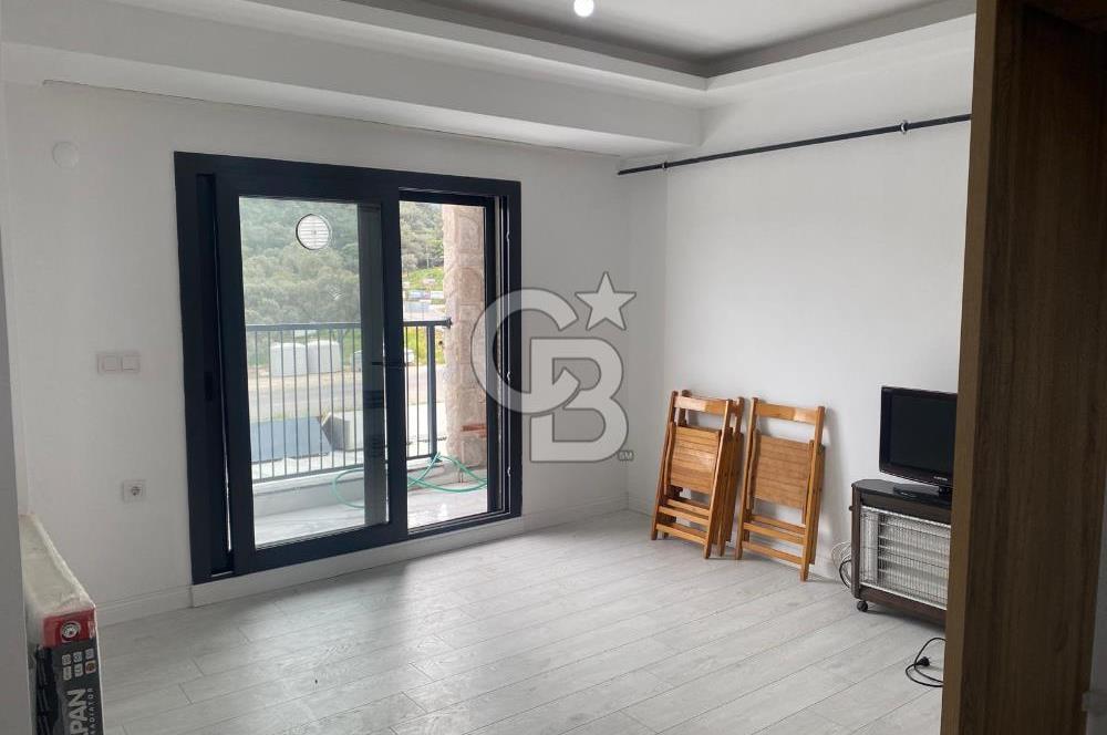 Yenifoça Gencelli'de 2+1 Kiralık Daire