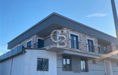 Yenifoça Gencelli Merkezi Konumda Kiralık 2+1 Daire