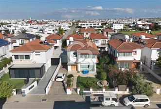 Yenikent Bölgesinde Satılık 3+1 Türk Koçanlı Villa !!! - 1 - 345374