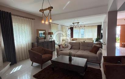 Yenikent Bölgesinde Satılık 3+1 Türk Koçanlı Villa !!!
